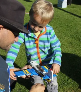 Freundschaftsfliegen