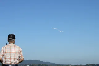 Freundschaftsfliegen