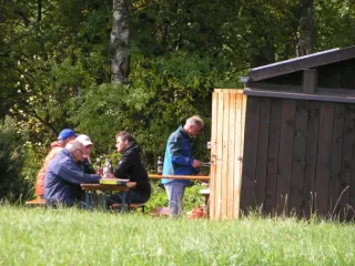 Freundschaftsfliegen