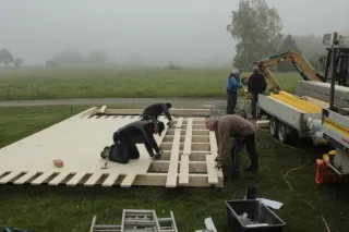 Aufstellen der Hütte