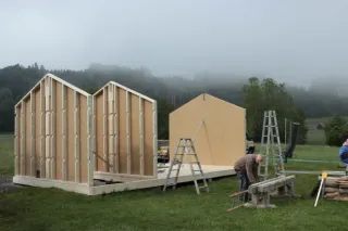 Aufstellen der Hütte