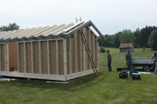 Aufstellen der Hütte